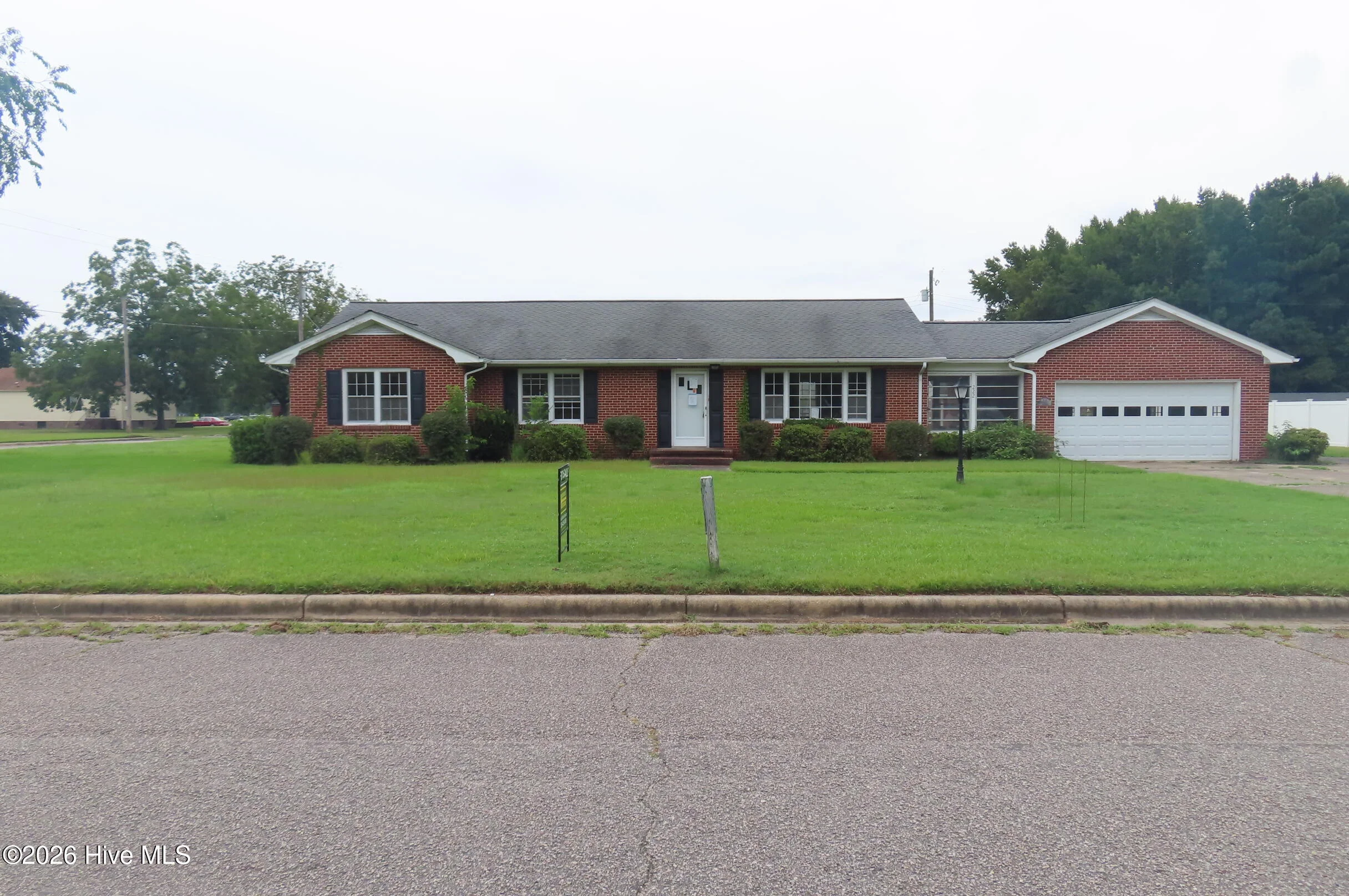 222 Sunset Drive
