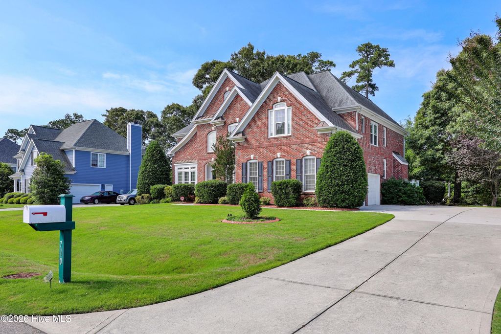 Photo of 710 Winery Way, Wilmington, NC 28411 (MLS # 100578516)