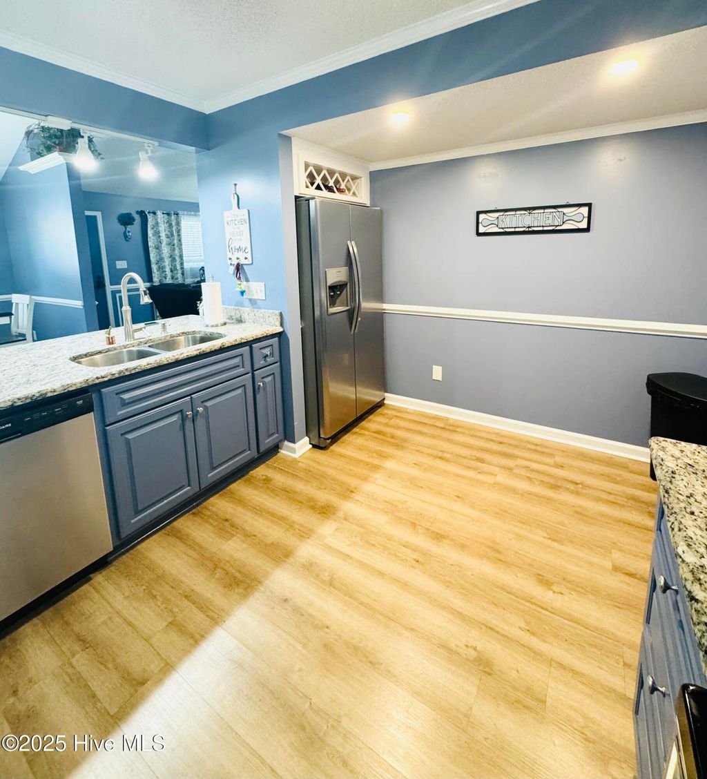 Photo of 170 Quarterdeck, New Bern, NC 28562 (MLS # 100538149)