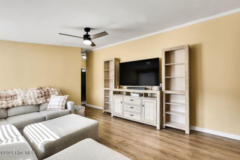 Tiny photo for 132 Holiday Drive, Hampstead, NC 28443 (MLS # 100559324)