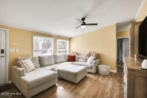 Tiny photo for 132 Holiday Drive, Hampstead, NC 28443 (MLS # 100559324)