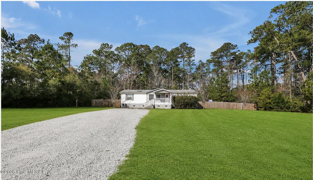 Photo of 132 Holiday Drive, Hampstead, NC 28443 (MLS # 100559324)