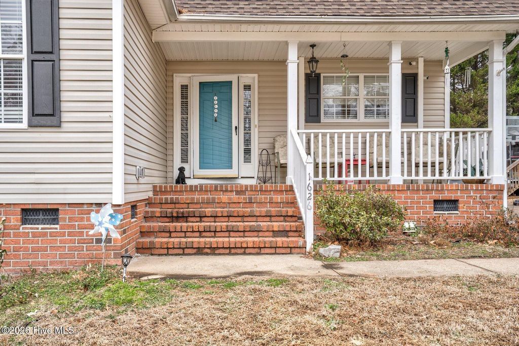 Photo of 1626 Hackberry Drive, Rocky Mount, NC 27804 (MLS # 100555432)