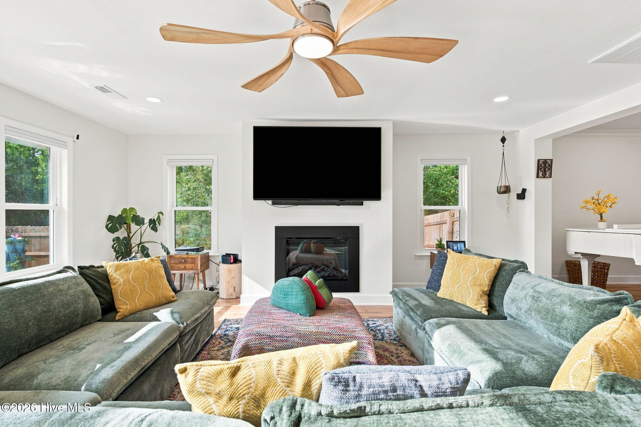 2030 Jamesville Lane