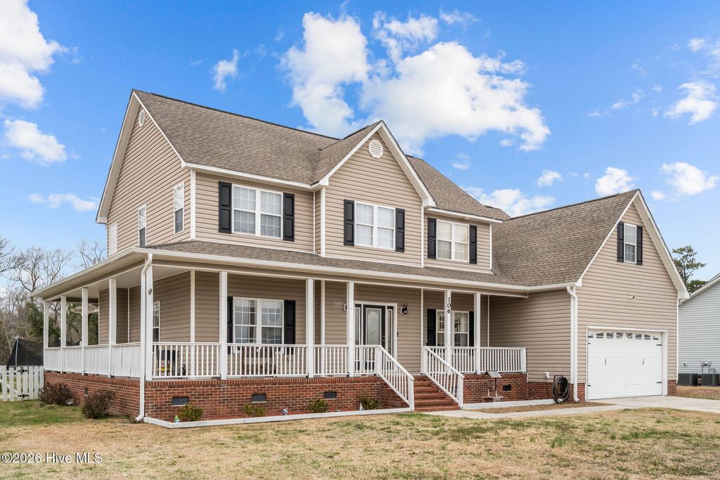 Photo of 106 Lafitte Drive, Hubert, NC 28539 (MLS # 100557668)