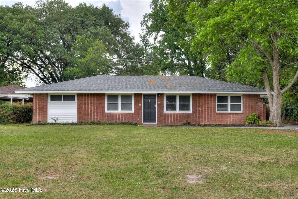 Photo of 2250 Darlington Drive, Augusta, GA 30904 (MLS # 100576619)