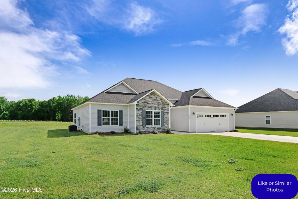 Photo of 663 Briarneck Road, Jacksonville, NC 28540 (MLS # 100570214)