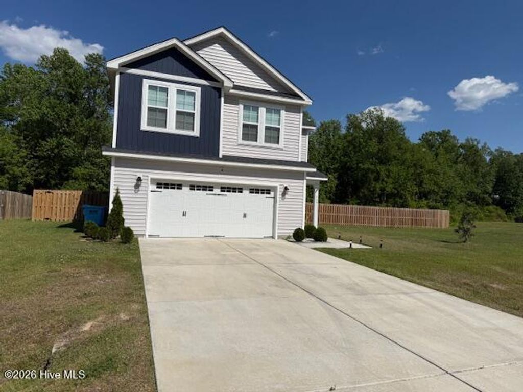 Photo of 400 Bulrush Court, Jacksonville, NC 28540 (MLS # 100568911)