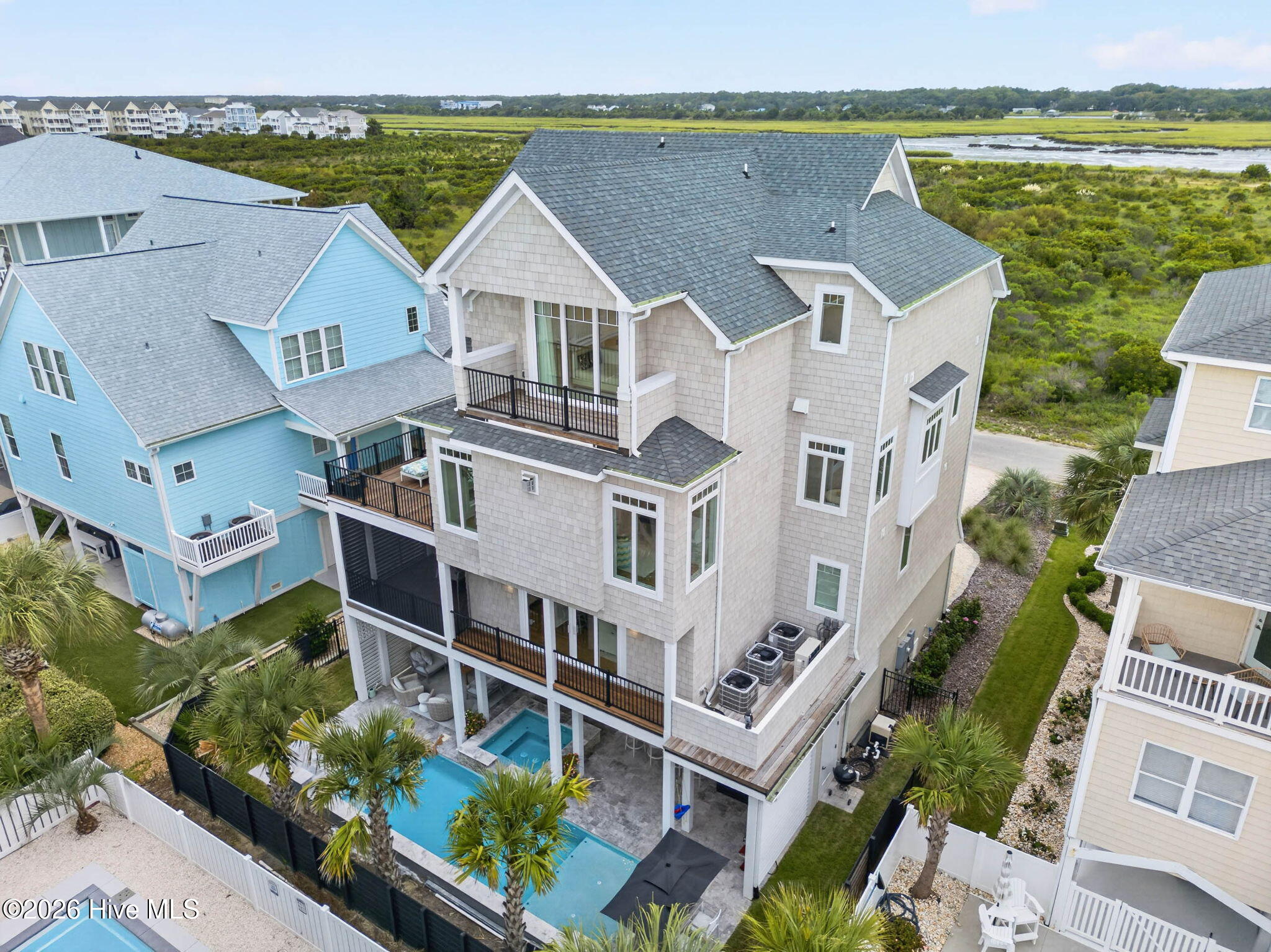 285 W Second Street