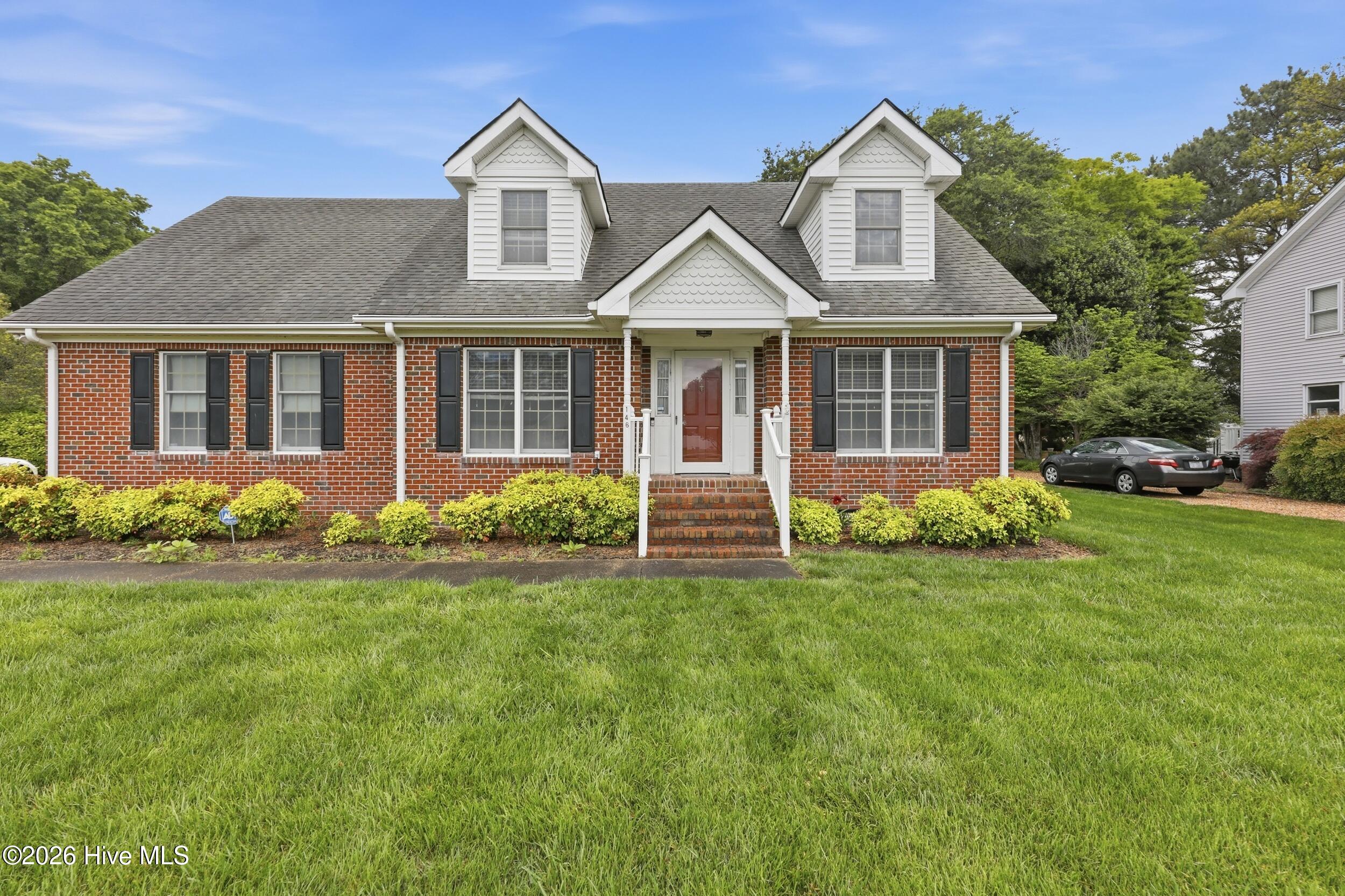 146 N Point Boulevard