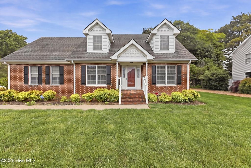 Photo of 146 N Point Boulevard, Moyock, NC (MLS # 100573056)