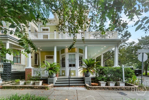 Photo of 524 E Henry Street, Savannah, GA 31401 (MLS # SA365031)