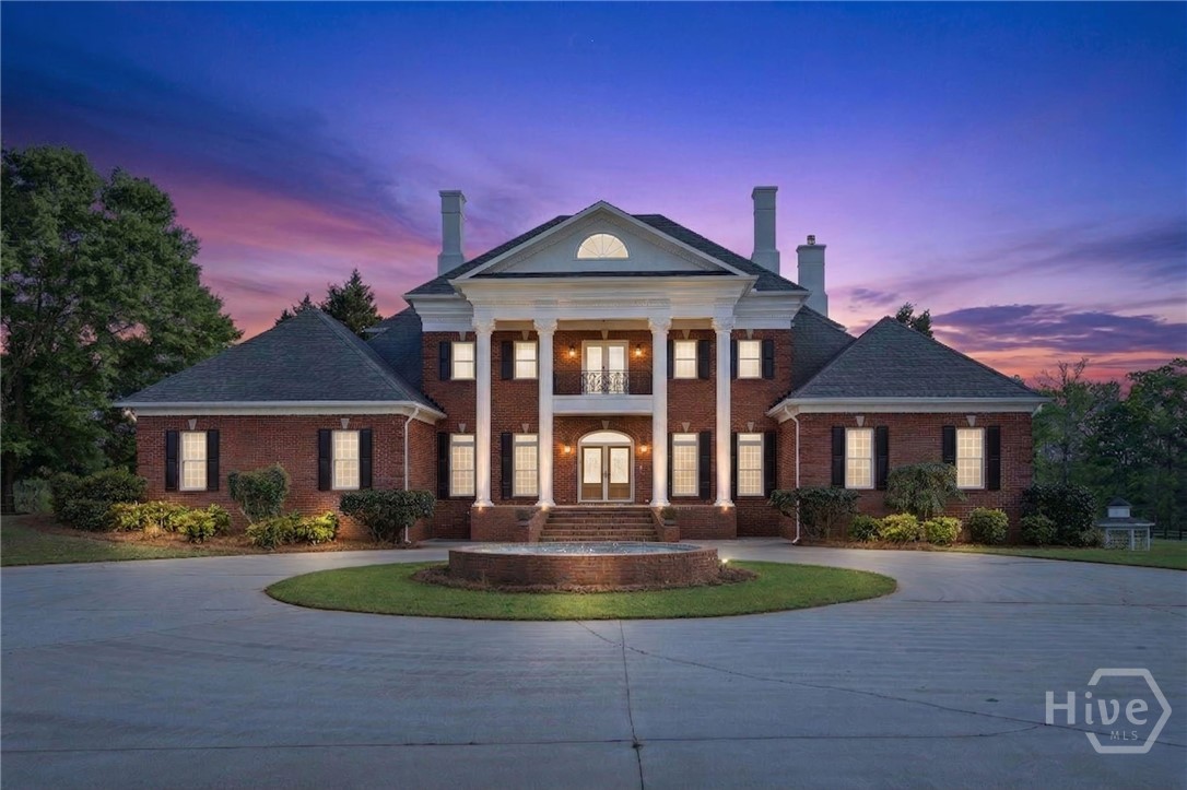 1202 Hodges Circle