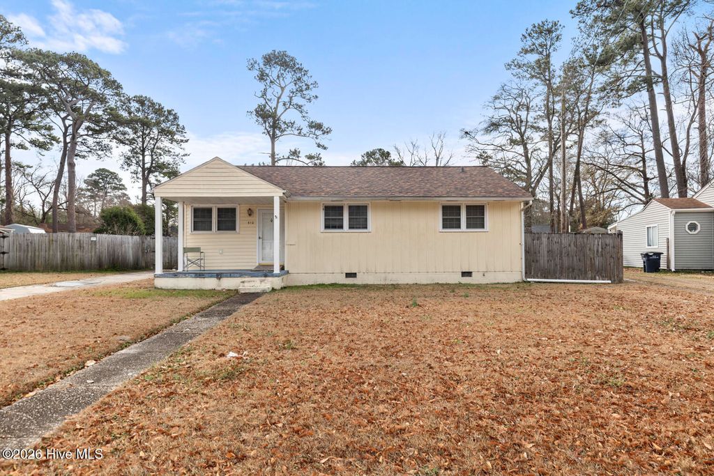 Photo of 510 Nelson Drive, Jacksonville, NC 28540 (MLS # 100549586)