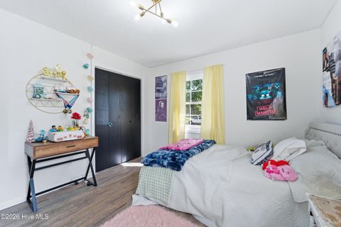 Tiny photo for 301 King Richard Court, Jacksonville, NC 28546 (MLS # 100573655)