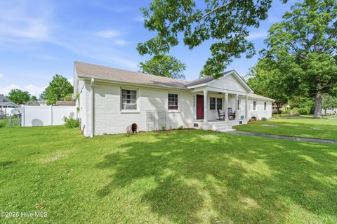 Tiny photo for 301 King Richard Court, Jacksonville, NC 28546 (MLS # 100573655)