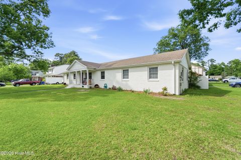 Tiny photo for 301 King Richard Court, Jacksonville, NC 28546 (MLS # 100573655)