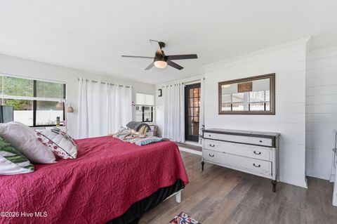 Tiny photo for 301 King Richard Court, Jacksonville, NC 28546 (MLS # 100573655)