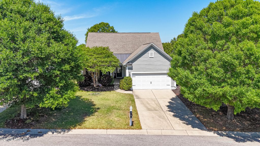 Photo of 5214 Flank Court, Southport, NC 28461 (MLS # 100552315)