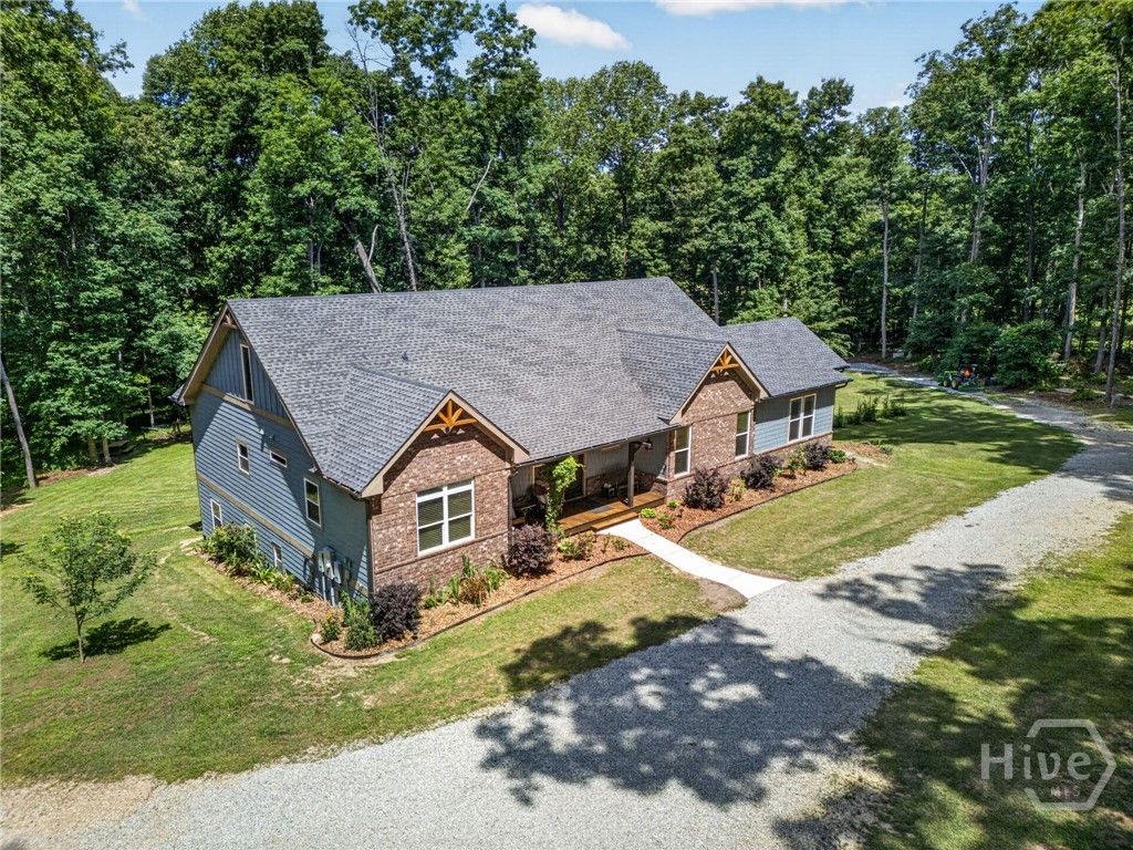 Photo of 129 Lazy Oak Trail, Commerce, GA 30530 (MLS # CL356532)