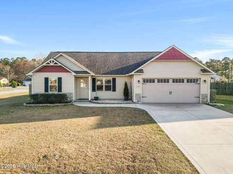 Photo of 224 Breakwater Drive, Sneads Ferry, NC 28460 (MLS # 100559181)