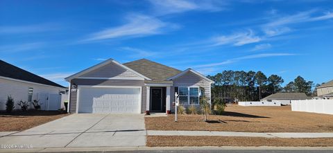 Homes For Sale - 4574 East Coast Lane<br/> Shallotte, NC 28470
