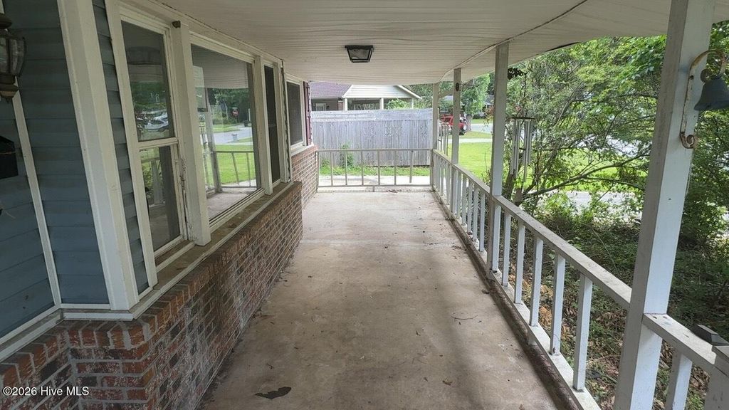 Photo of 11 Barksdale Drive, Jacksonville, NC 28540 (MLS # 100577168)