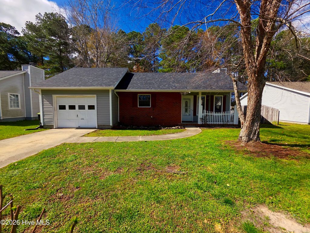 Photo of 1035 Spring Villa Drive, Jacksonville, NC 28540 (MLS # 100560805)