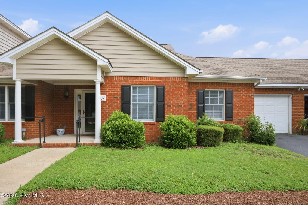 Photo of 407 Willows Court, Washington, NC 27889 (MLS # 100588721)
