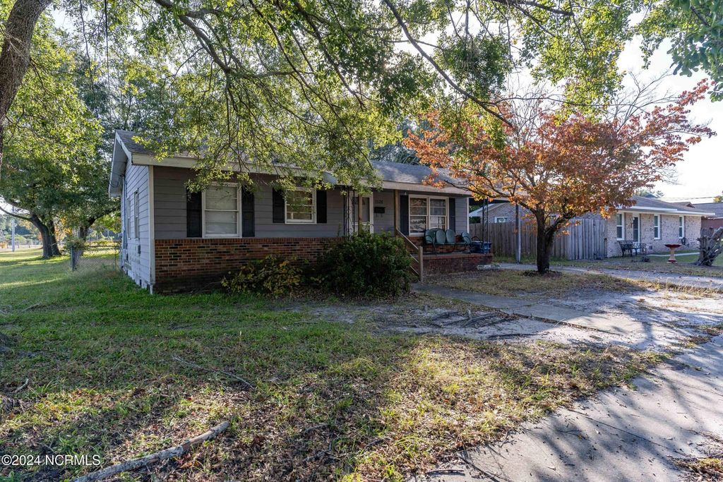 Photo of 1326 N 7th Street, Wilmington, NC 28401 (MLS # 100470718)