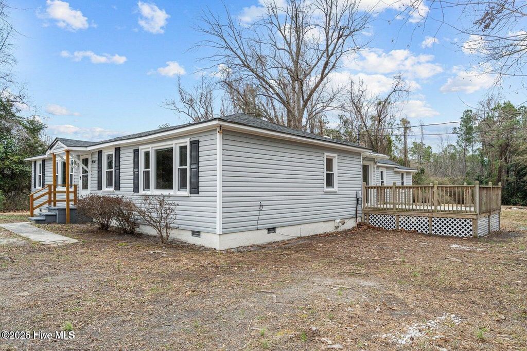 Photo of 1634 Murrill Hill Road, Jacksonville, NC 28540 (MLS # 100573957)