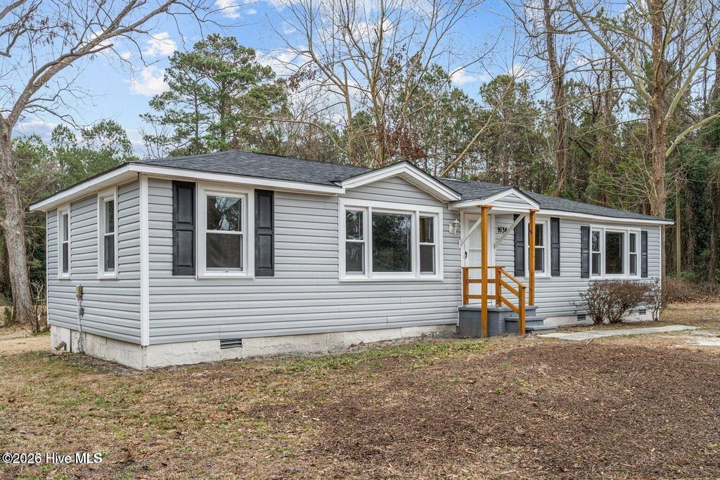 Photo of 1634 Murrill Hill Road, Jacksonville, NC 28540 (MLS # 100573957)