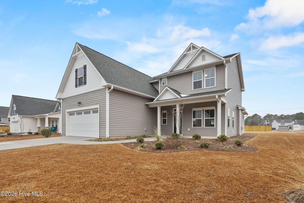 Photo of 59 W Barlowe West Avenue, Hampstead, NC 28443 (MLS # 100552292)