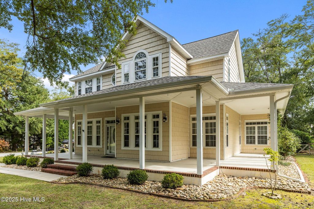 Photo of 109 Sun Burst Circle, Cedar Point, NC 28584 (MLS # 100534331)