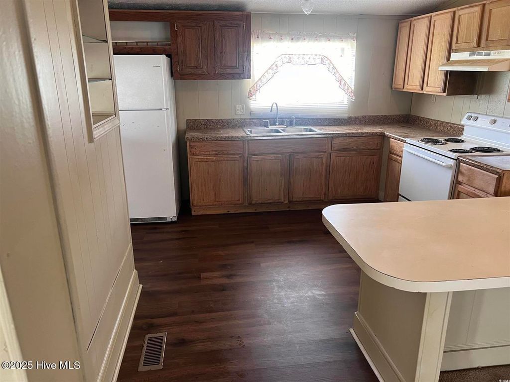 Photo of 99 Melbourne Road, Rowland, NC 28383 (MLS # 100546598)