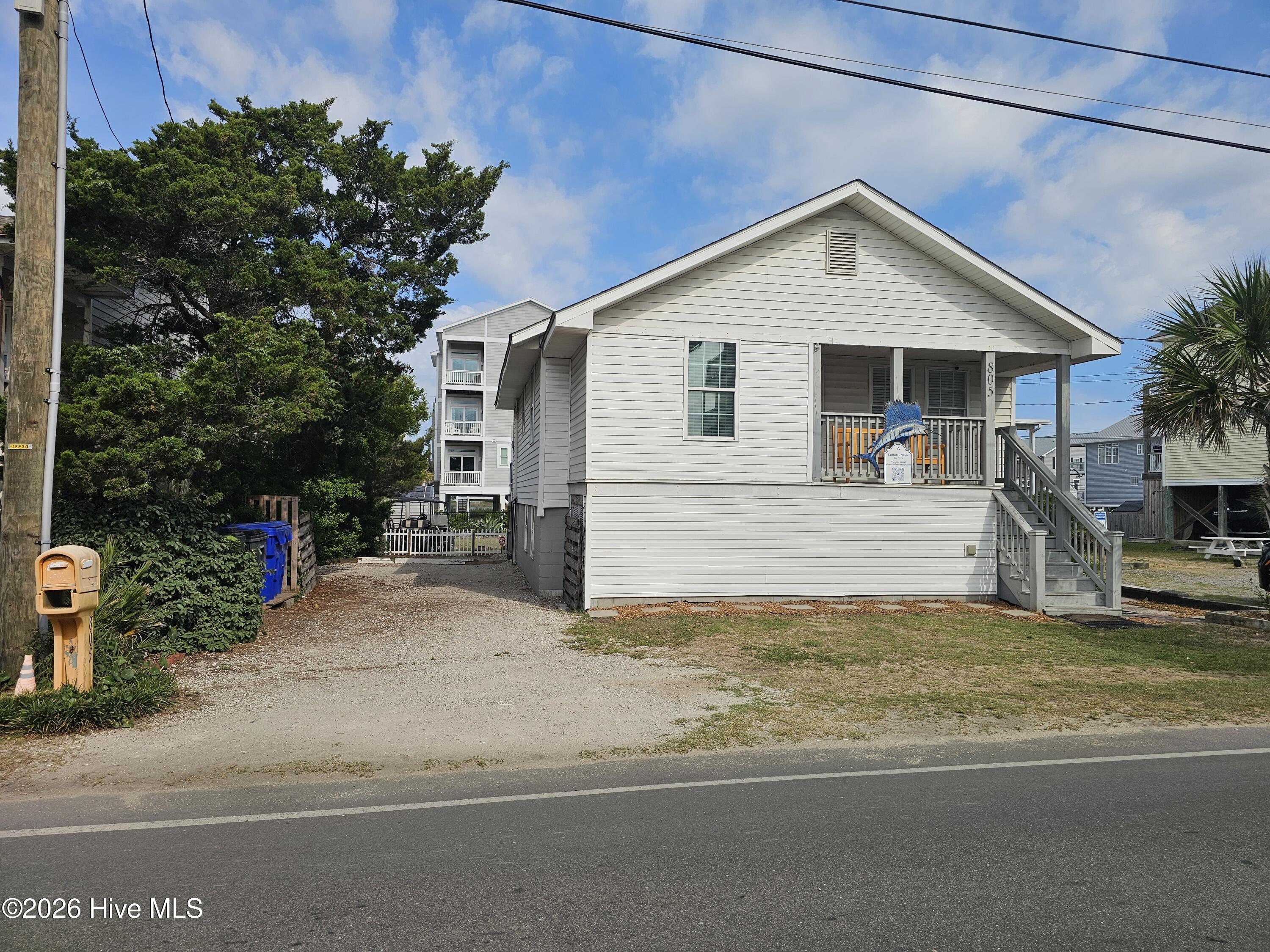 805 Carolina Beach Avenue N