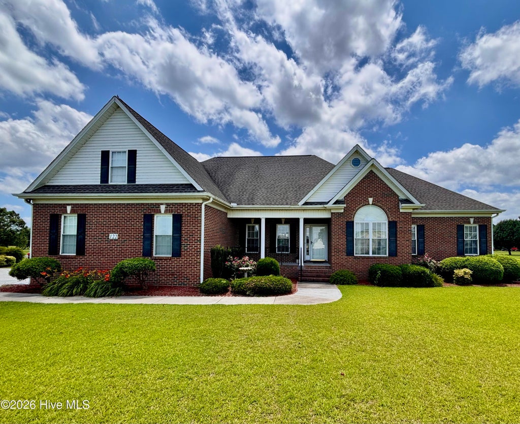 Photo of 122 Challenge Club Drive, Clinton, NC 28328 (MLS # 100584671)