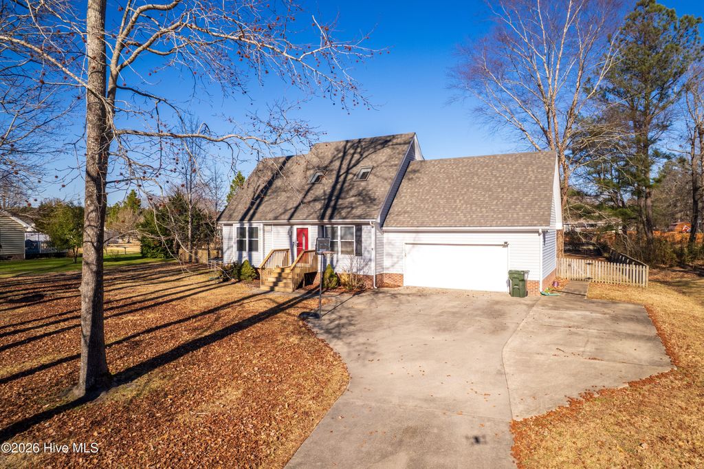 Photo of 111 Smith Drive, Camden, NC 27921 (MLS # 100549893)
