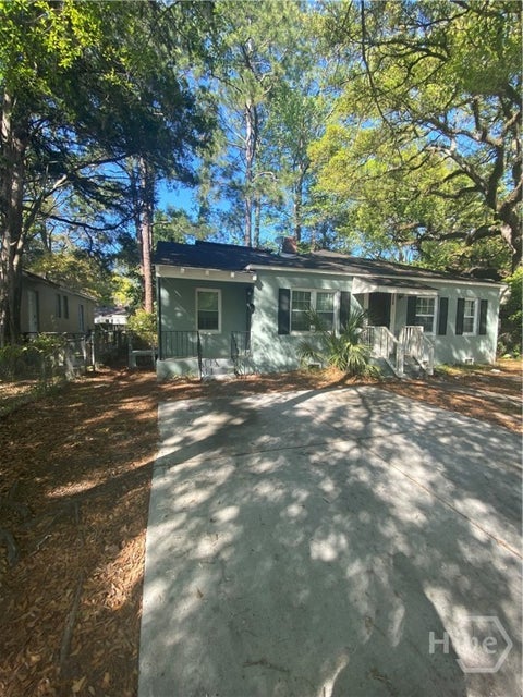 Townhouse For Rent - 1318 E 53rd Street<br/> Chatham County, Savannah, GA 31404