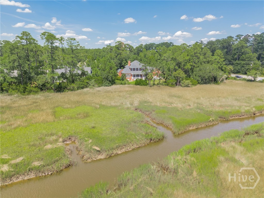 1 Cedar View Drive