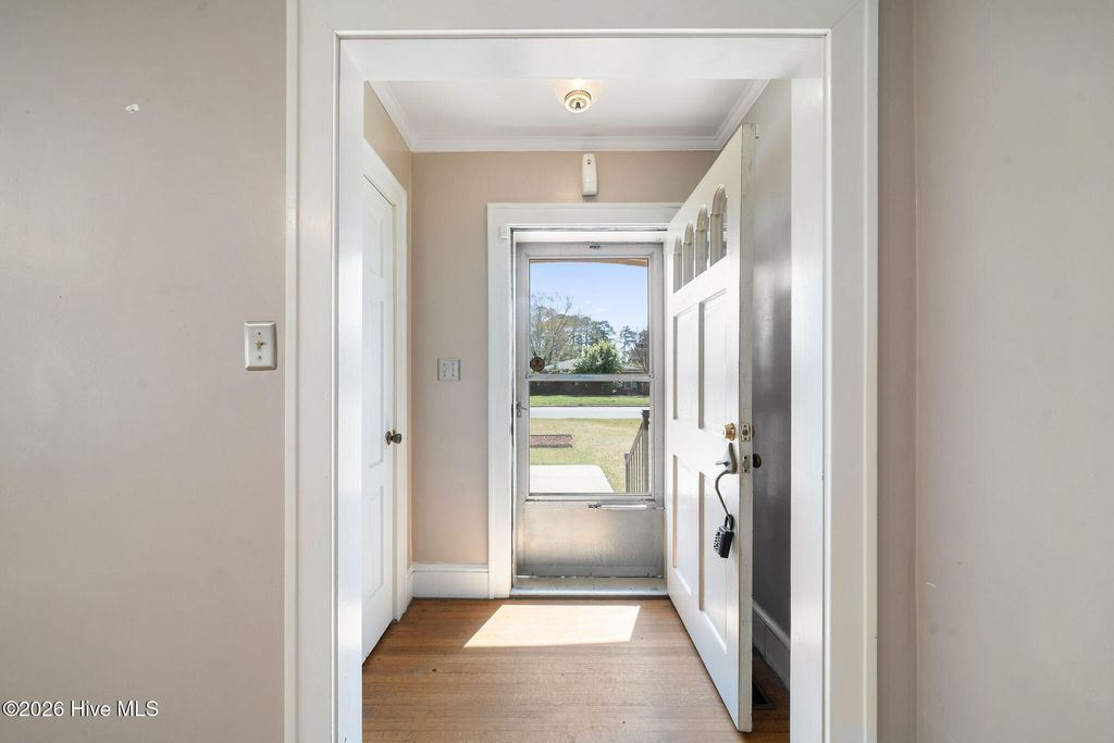 Photo of 219 E Ridge Street, Rose Hill, NC 28458 (MLS # 100560719)