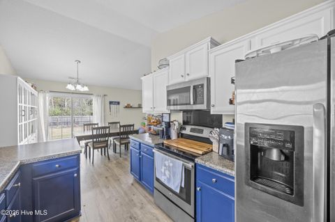 Tiny photo for 136 Braeburn Boulevard, Richlands, NC 28574 (MLS # 100560152)