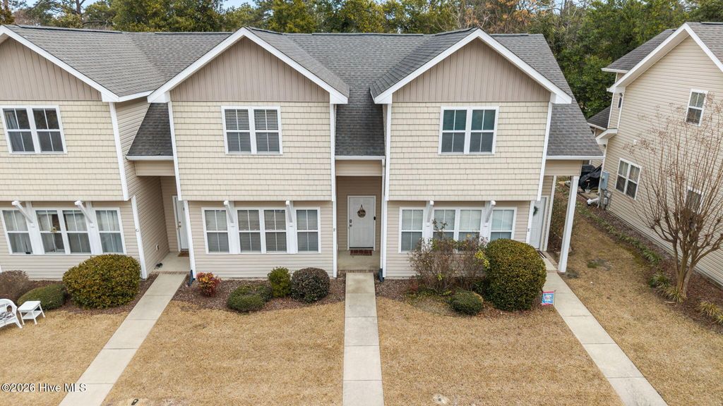 Photo of 255 E Delaware Avenue #Unit F, Southern Pines, NC 28387 (MLS # 100555148)