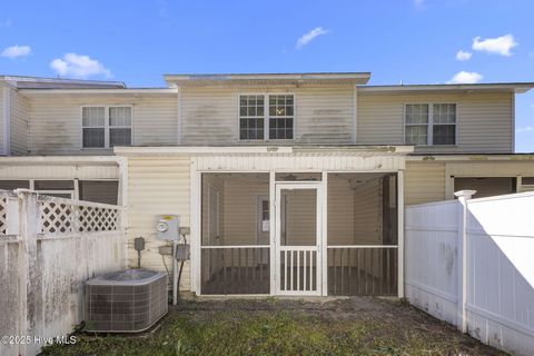 Tiny photo for 208 Springwood Drive, Jacksonville, NC 28546 (MLS # 100544905)