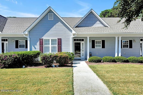 Townhouse For Sale - 5067 Wyncie Wynd<br/> Southport, NC 28461