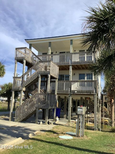 111 Phil Harris Lane A & B North Topsail Beach NC 28460