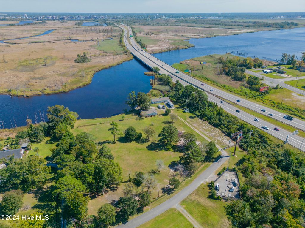 Photo of 1021 Riverview Drive, Leland, NC 28451 (MLS # 100480399)