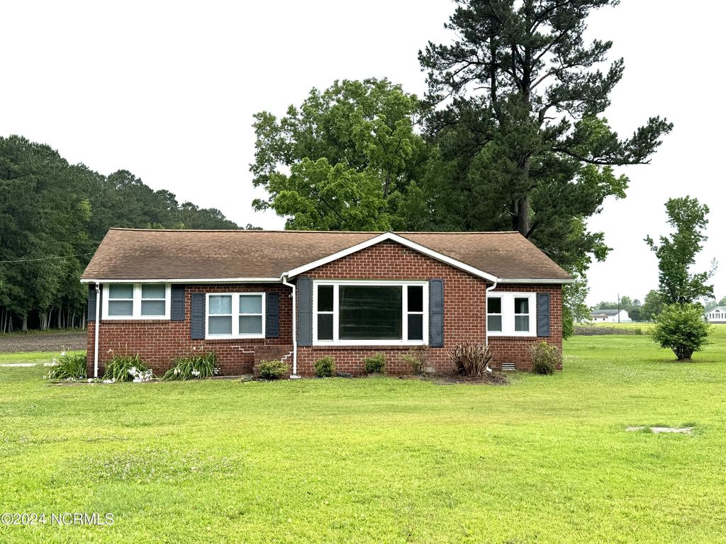 Photo of 2274 Dawson Cabin Road, Jacksonville, NC 28540 (MLS # 100545220)