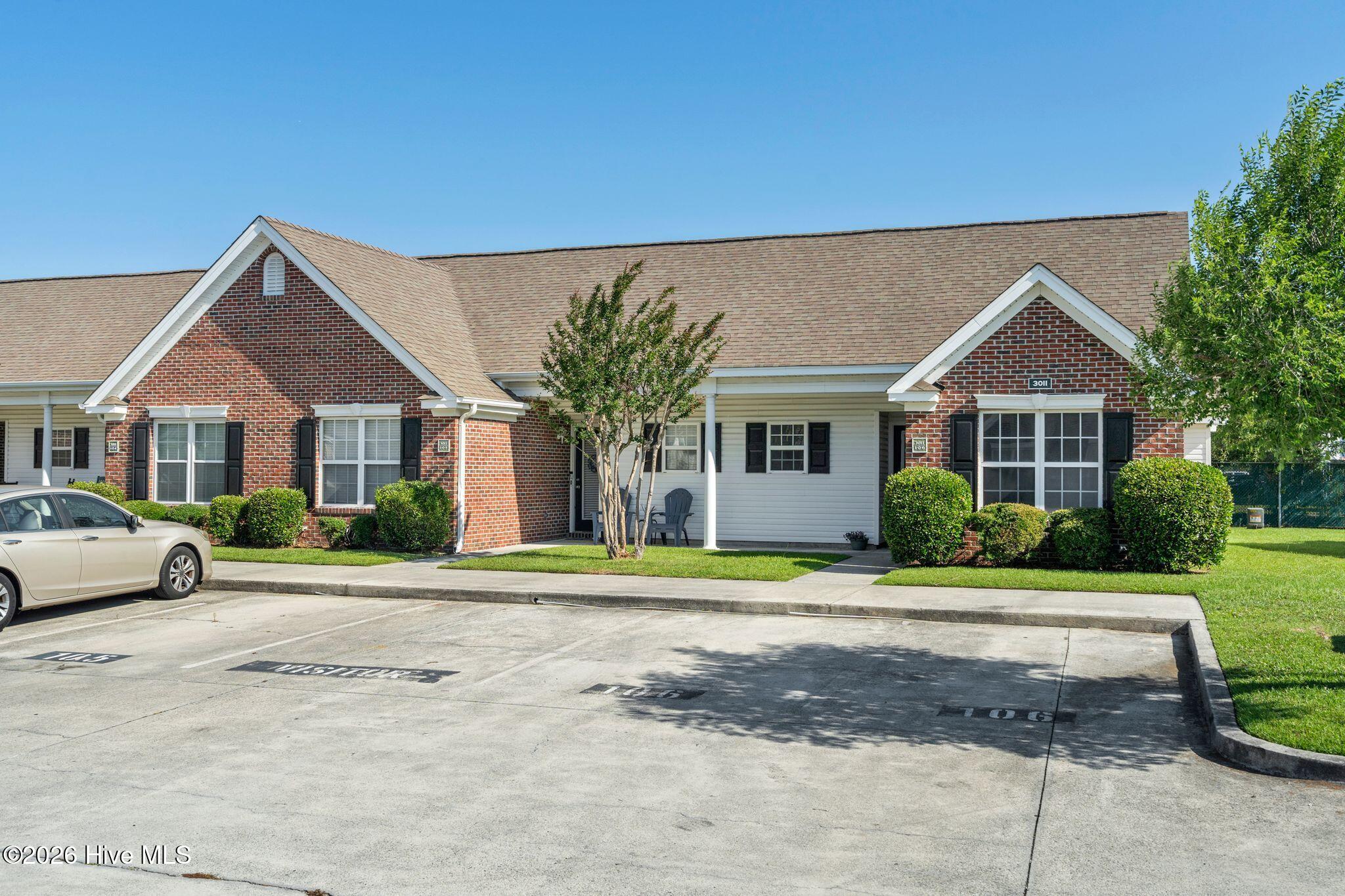3011 Lauren Place Drive Apt 106