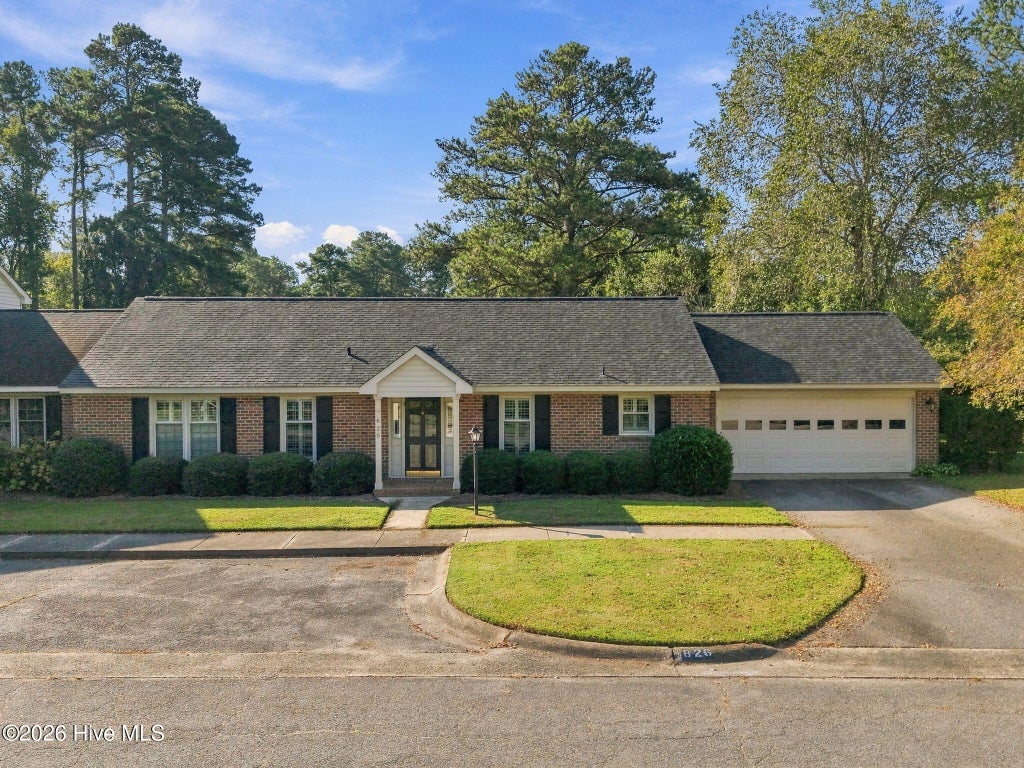 Photo of 826 Westminster Lane, Kinston, NC 28501 (MLS # 100608319)